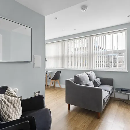 Luxurious One Bedroom Apartment In Bond Street Chelmsford Exterior photo
