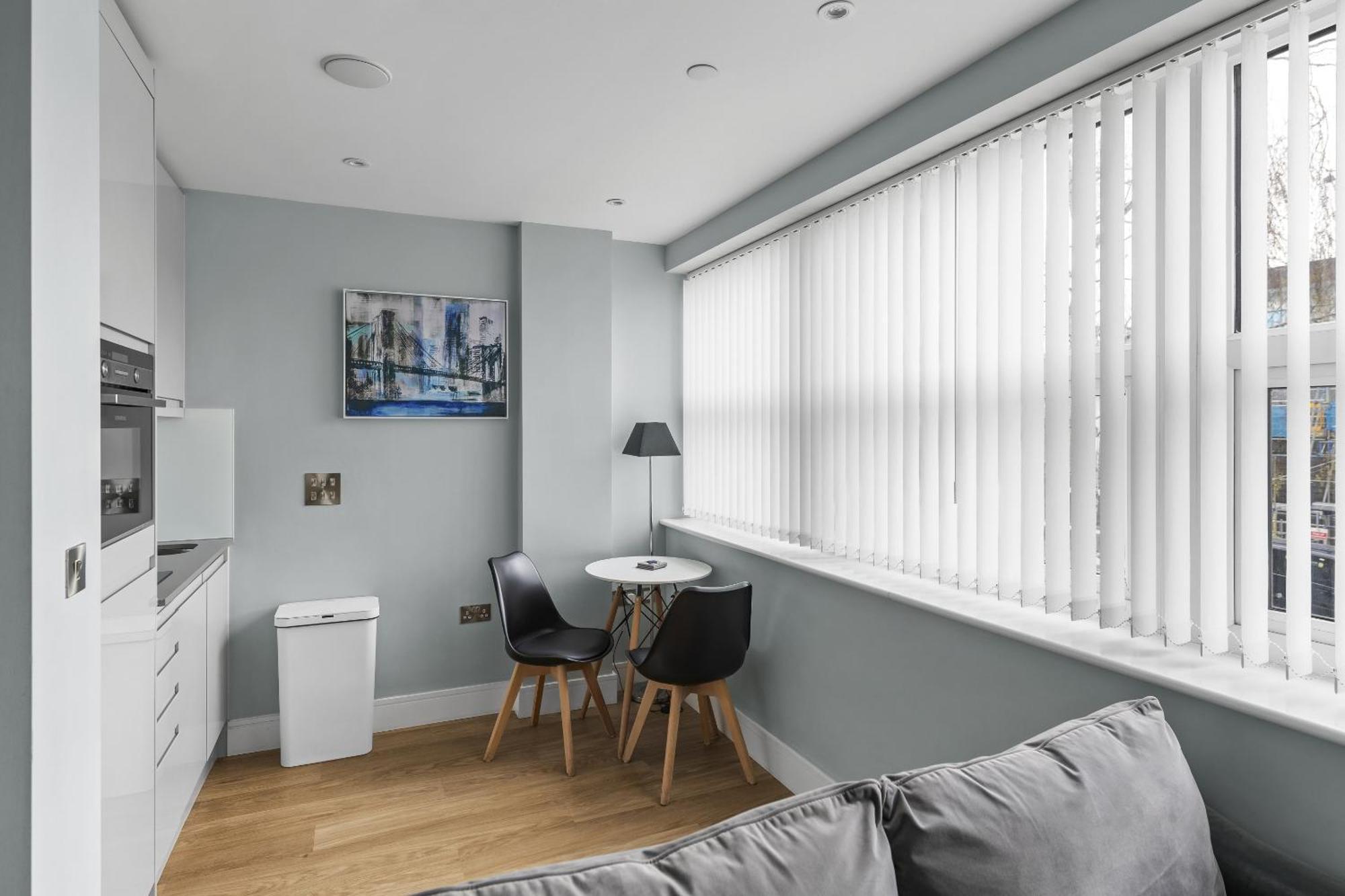 Apartment Luxurious One Bedroom In Bond Street *