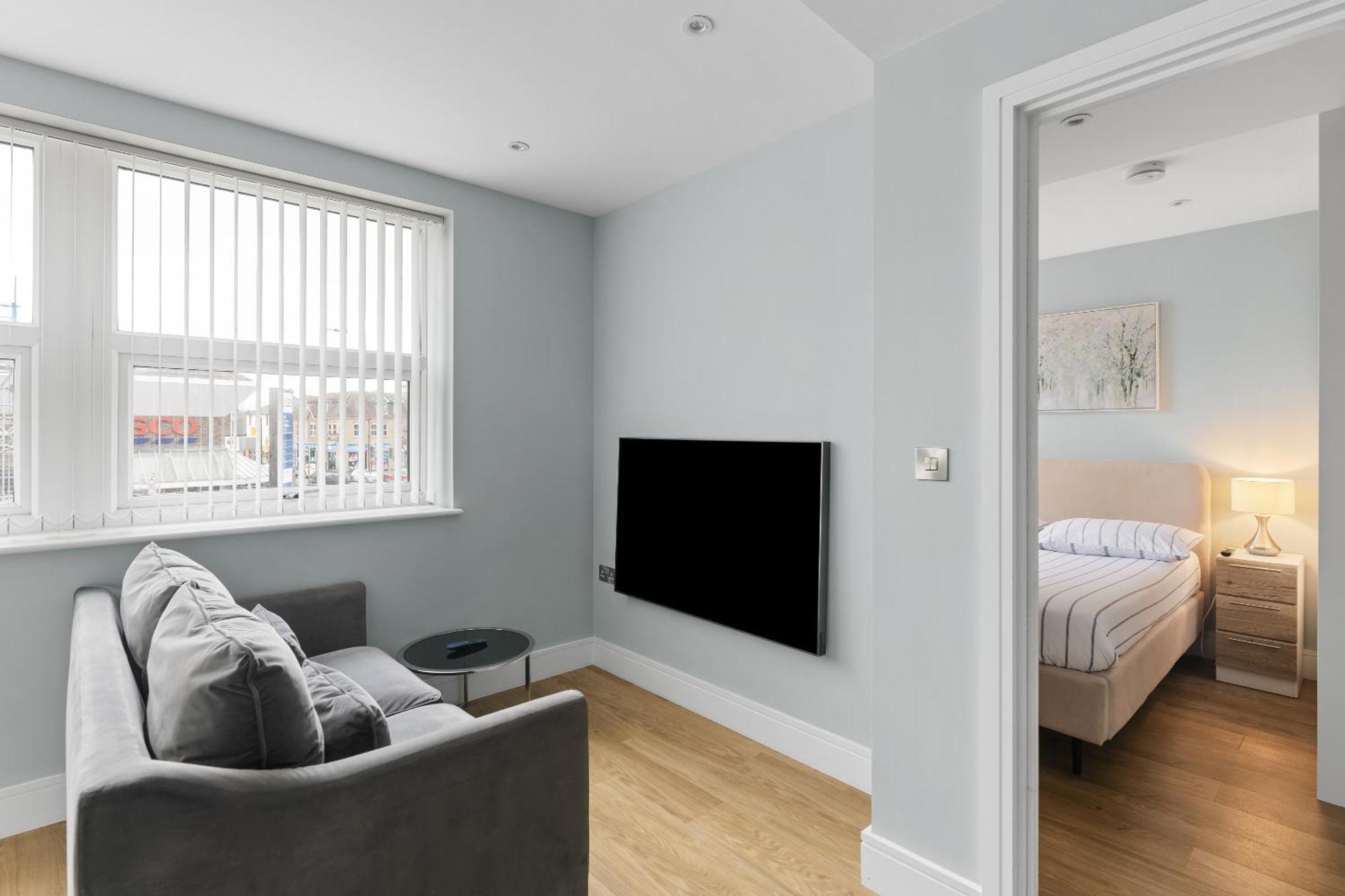 Luxurious One Bedroom In Bond Street * Chelmsford