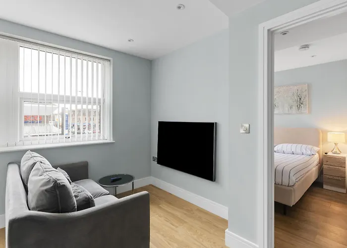 Luxurious One Bedroom Apartment In Bond Street